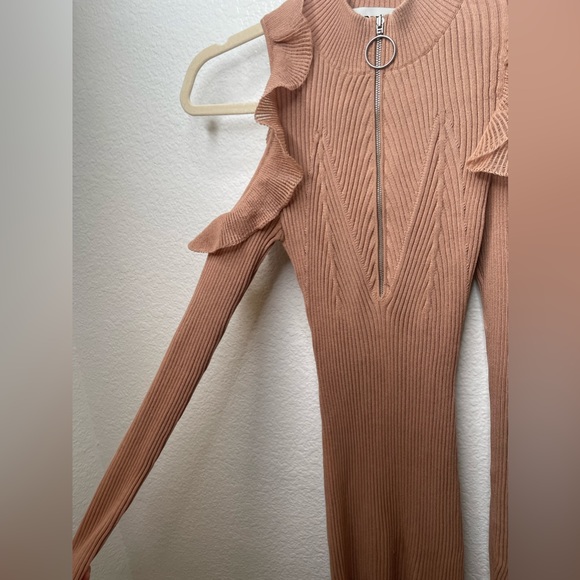 Self Portrait Ribbed cold shoulder sweater dress Sz med - Picture 4 of 16